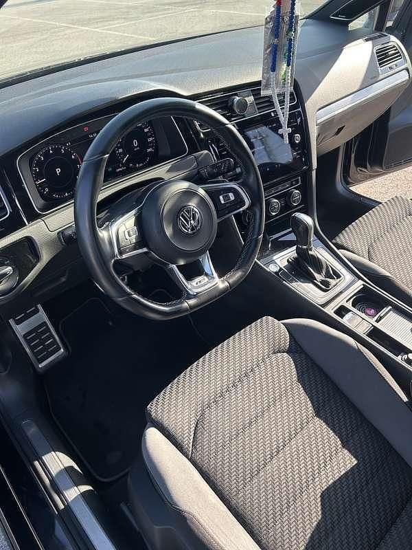 Gebraucht VW Golf VII R-line 150 PS (110 kW) 2019 Limousine