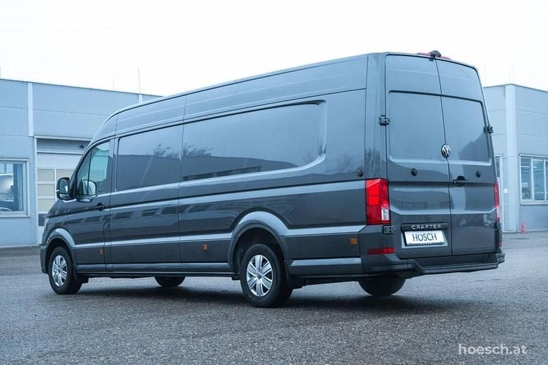 Neu VW Crafter 177 PS (130 kW) 2025 Grau Van