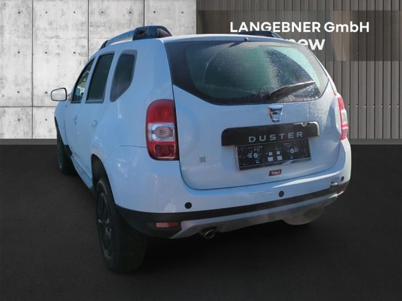 Gebraucht Dacia Duster 114 PS (83 kW) 2015 Weiß SUV