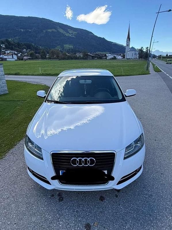 Gebraucht Audi A3 Ambiente 90 PS (66 kW) 2013 Limousine
