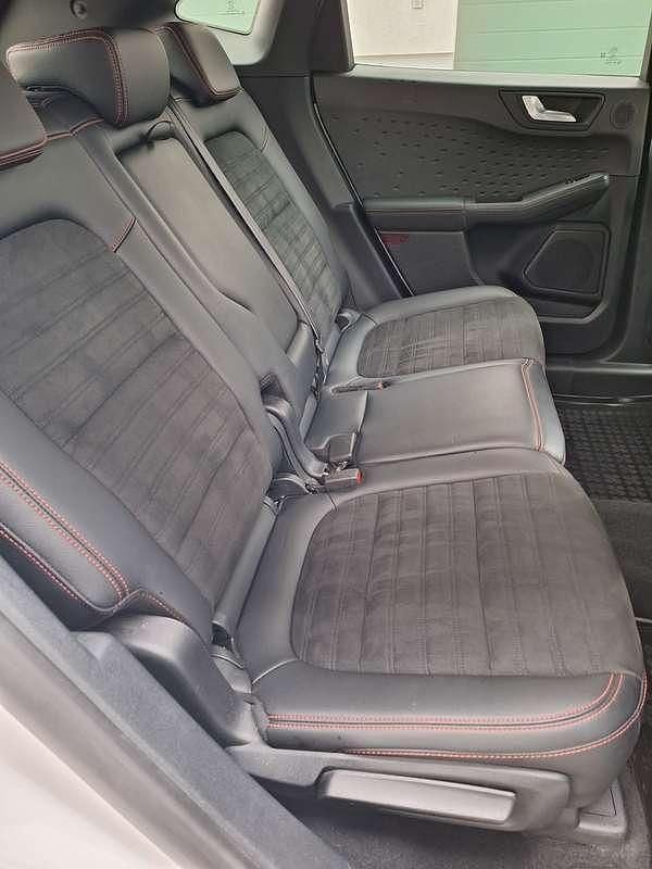 Gebraucht Ford Kuga ST-Line 190 PS (139 kW) 2022 Weiß SUV