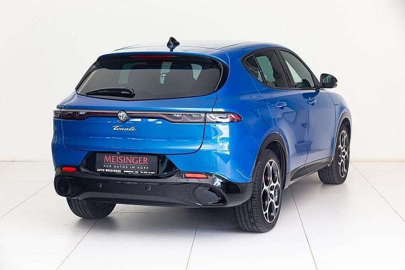 Blau Gebraucht 2024 Alfa Romeo Tonale Sprint SUV | € 29.900 (Teuer) - Bild 1/2