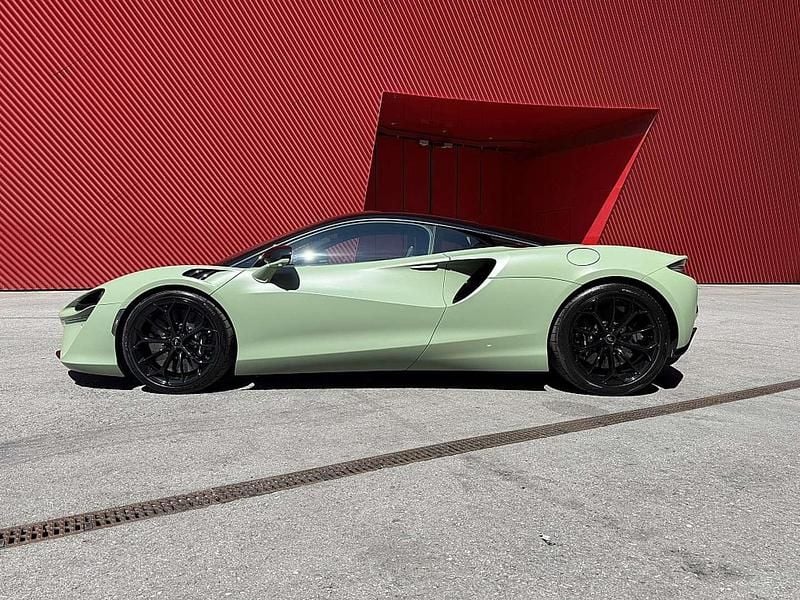 Gebraucht McLaren Artura 700 PS (514 kW) 2023 Grün Coupé