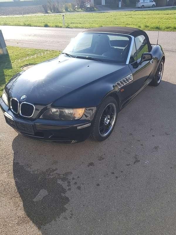 Gebraucht BMW Z3 118 PS (86 kW) 2001 Schwarz Cabrio