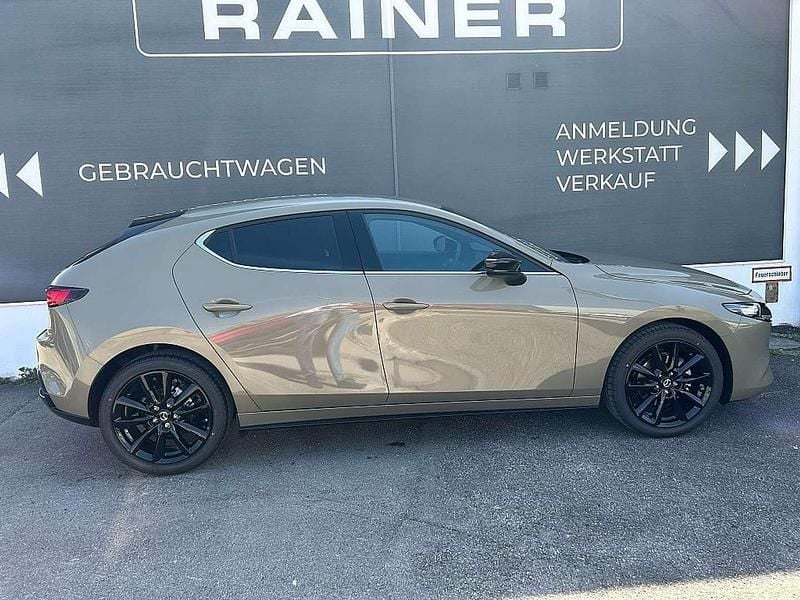 Gebraucht Mazda 3 Nagisa 140 PS (102 kW) 2025 Braun Limousine
