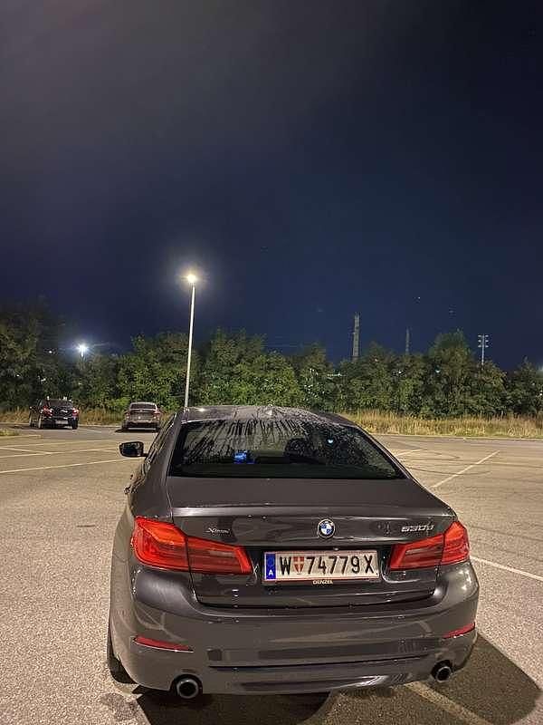 Gebraucht BMW 530 265 PS (194 kW) 2017 Limousine