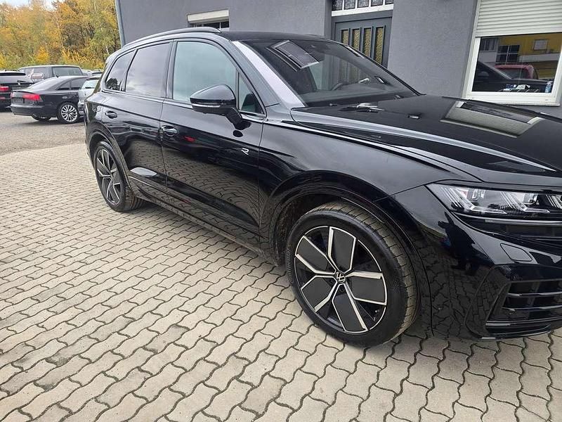 Gebraucht VW Touareg 340 PS (250 kW) 2023 Schwarz SUV