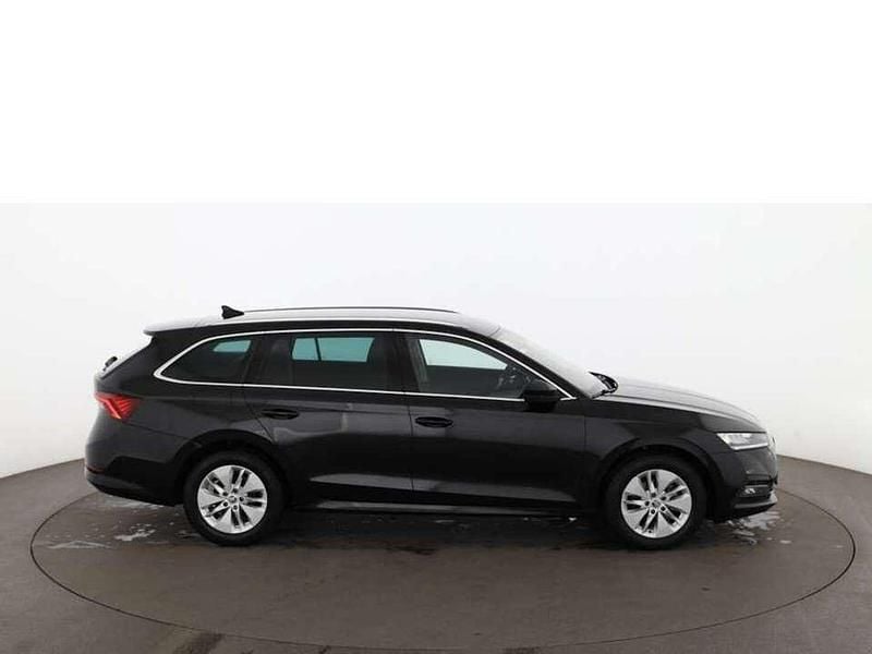 Gebraucht Skoda Octavia Ambition 116 PS (85 kW) 2023 Schwarz Kombi