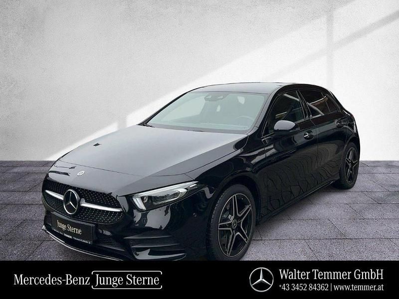 Schwarz Gebraucht 2023 Mercedes A250 AMG line Limousine | € 34.950 (Fairer Preis) - Bild 1/4