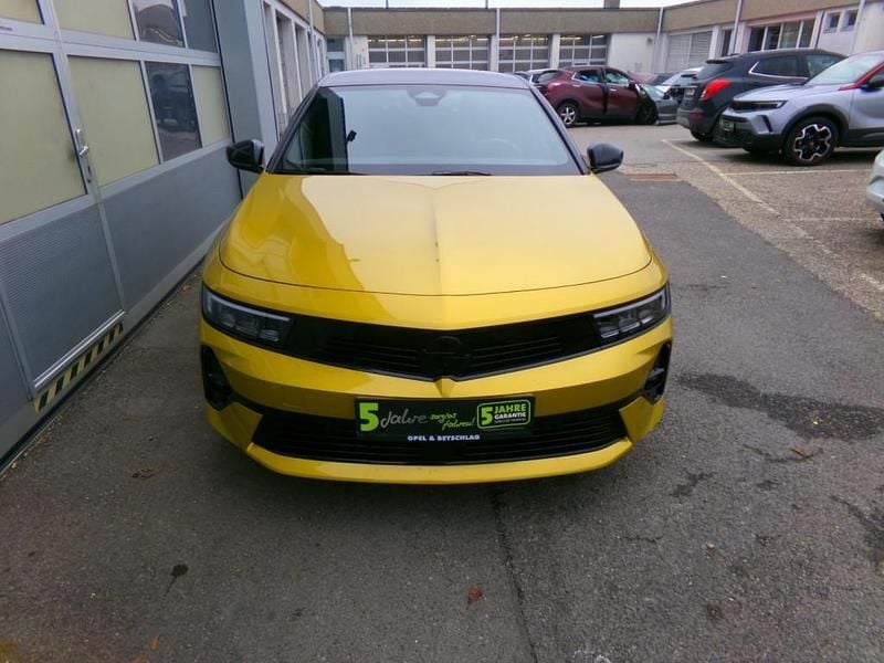 Gebraucht Opel Astra 136 PS (100 kW) 2025 Kult gelb Limousine