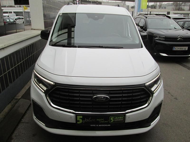 Gebraucht Ford Tourneo Connect 122 PS (89 kW) 2024 Weiss Van / Kleinbus