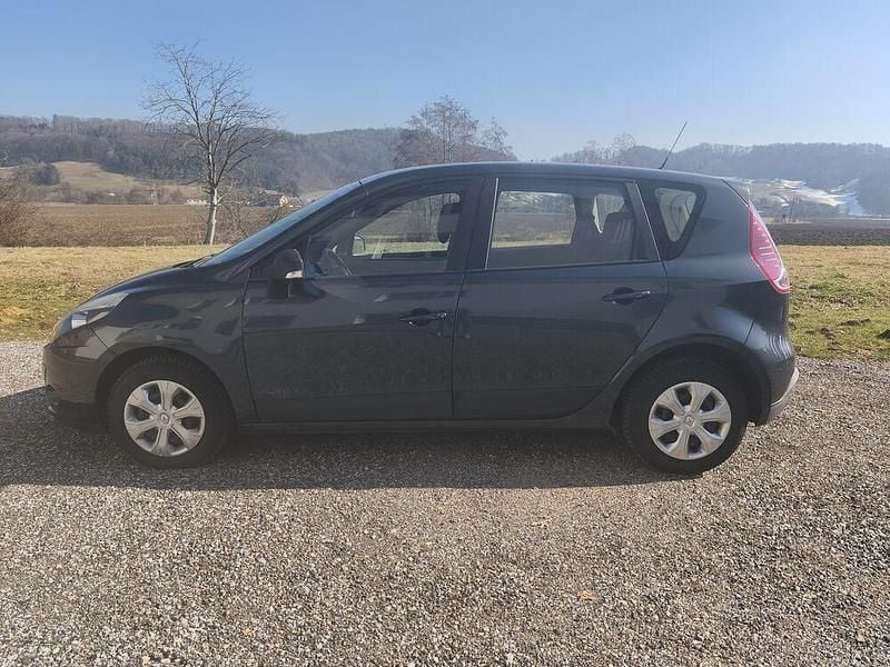 Gebraucht Renault Scénic III 95 PS (69 kW) 2011 Van / Kleinbus