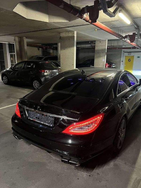 Gebraucht Mercedes CLS63 AMG AMG 525 PS (386 kW) 2011 Coupé