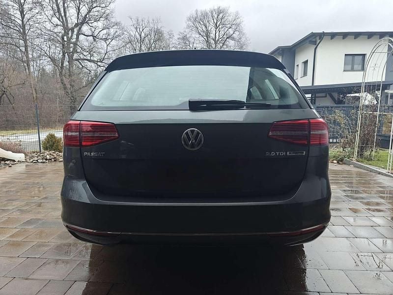 Gebraucht VW Passat Highline 150 PS (110 kW) 2015 Grau Kombi