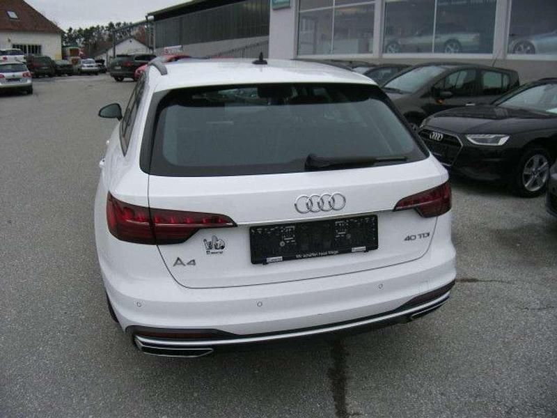 Gebraucht Audi A4 Advanced 190 PS (139 kW) 2020 Weiß Kombi