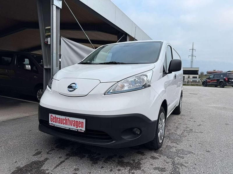 Weiß Gebraucht 2021 Nissan e-NV200 Premium Edition Van | € 14.880 - Bild 1/4