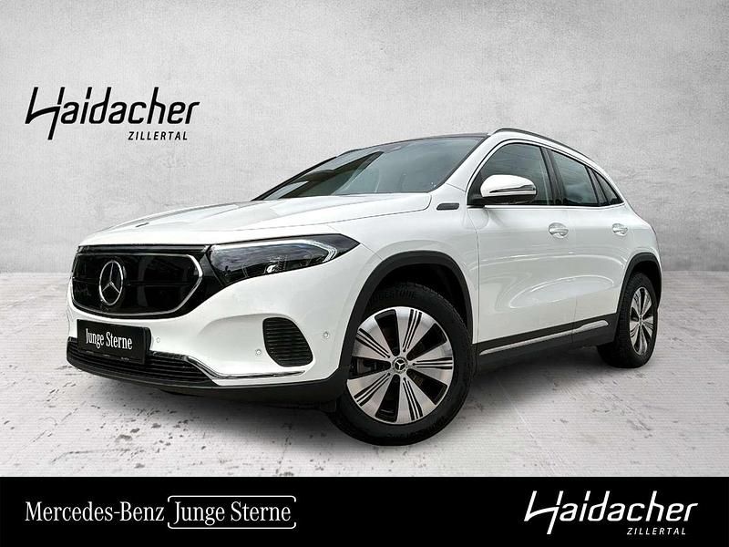 Weiß Gebraucht 2022 Mercedes EQA250 SUV | € 44.990 - Bild 1/4