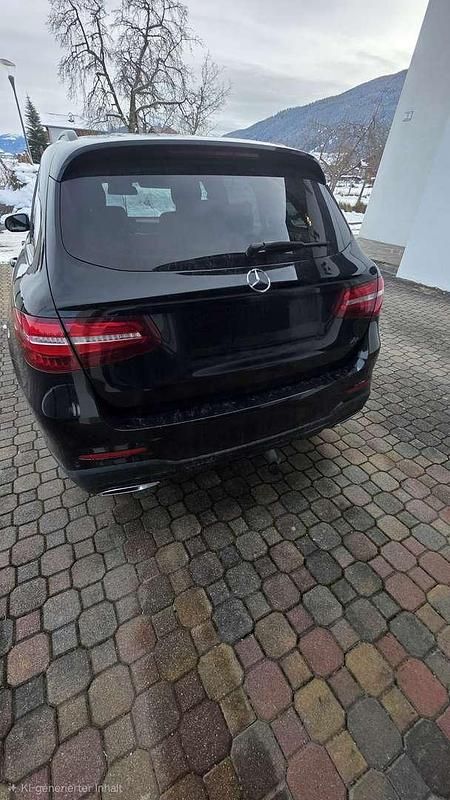 Gebraucht Mercedes GLC220 170 PS (125 kW) 2018 Schwarz SUV