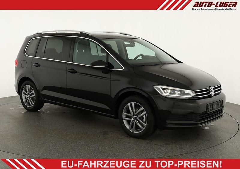 Neu VW Touran Comfortline 150 PS (110 kW) 2025 Grenadill black metallic Van / Kleinbus