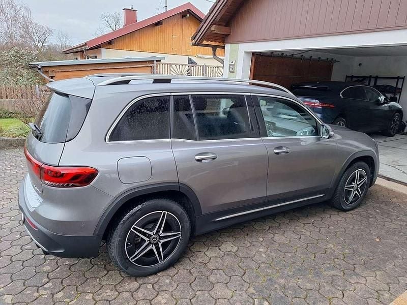 Gebraucht Mercedes EQB300 AMG line 167 kW (228 PS) 2023 Grau SUV