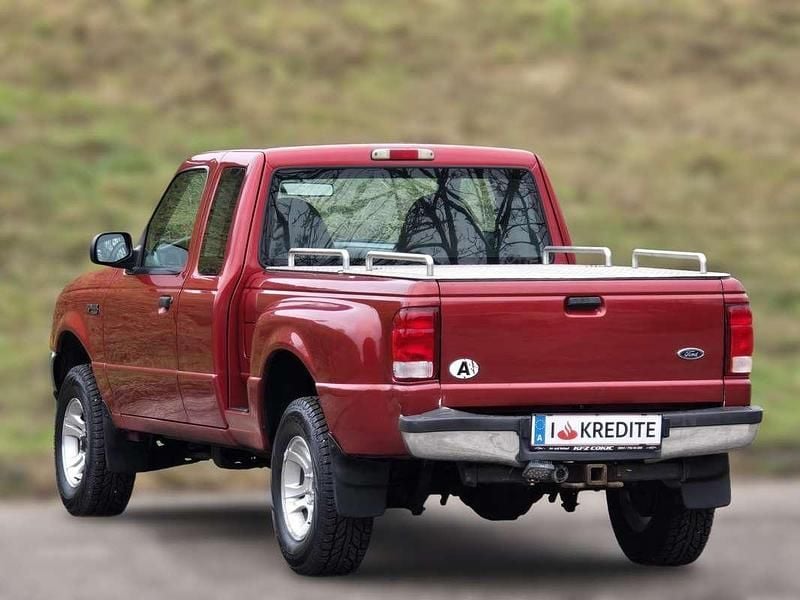 Gebraucht Ford Ranger 160 PS (117 kW) 2000 Rot Abholung