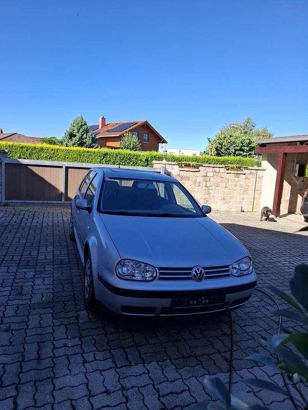 Gebraucht VW Golf IV 75 PS (55 kW) 2001 Limousine