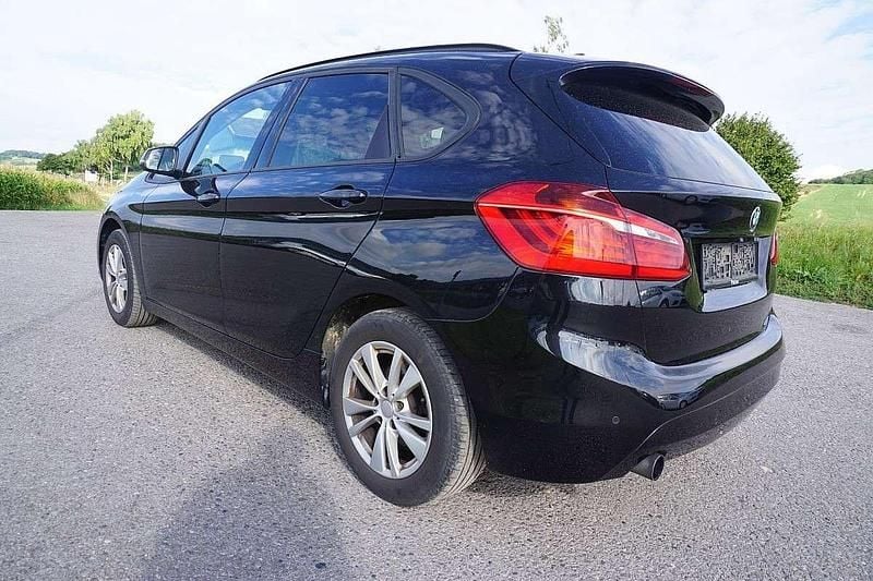 Gebraucht BMW 218 136 PS (100 kW) 2015 Schwarz Kombi