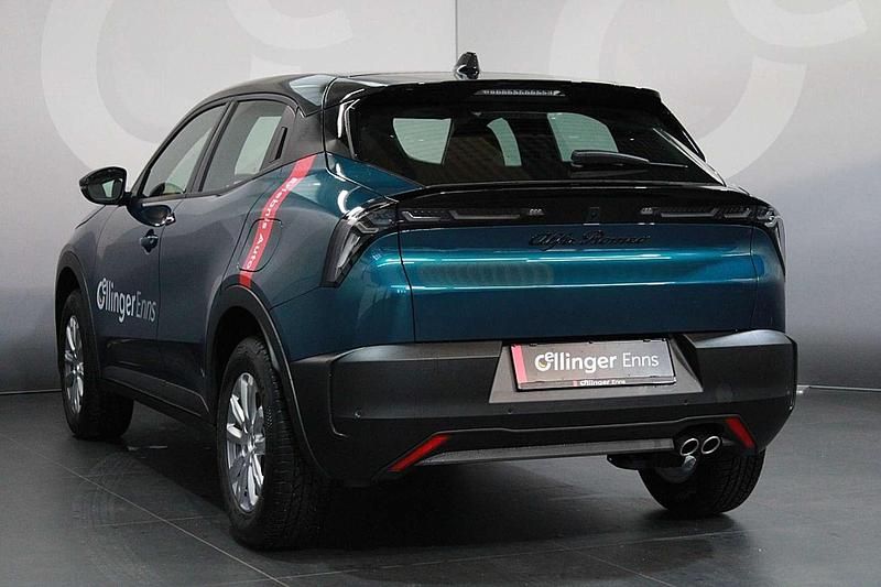 Gebraucht Alfa Romeo GT Junior 136 PS (100 kW) 2024 Blau Limousine