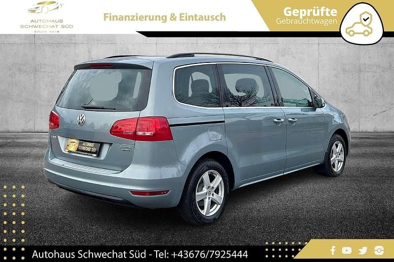 Gebraucht VW Sharan Comfortline 140 PS (102 kW) 2014 Grau Van / Kleinbus