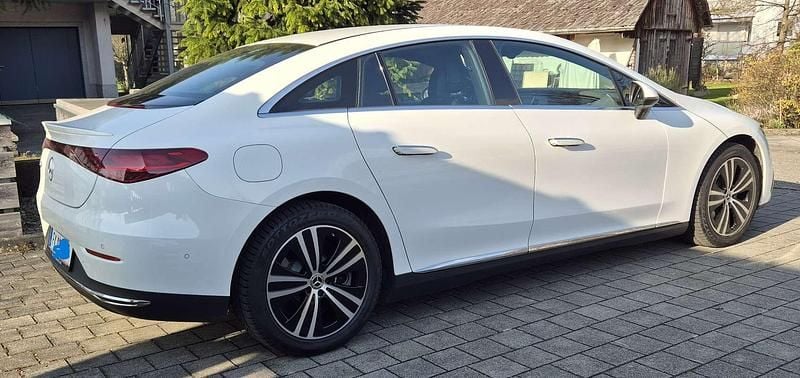 Gebraucht Mercedes EQE300 Electric Art 180 kW (245 PS) 2025 Weiß Limousine