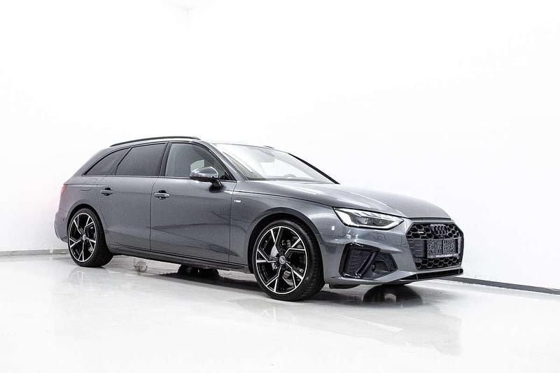 Gebraucht Audi A4 S-Line 204 PS (150 kW) 2022 Grau Kombi