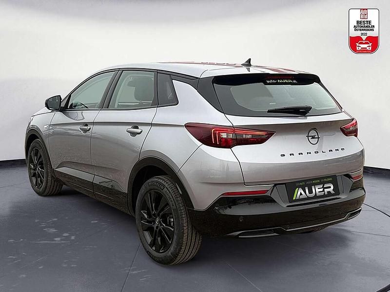 Gebraucht Opel Grandland X 131 PS (96 kW) 2024 Grau SUV
