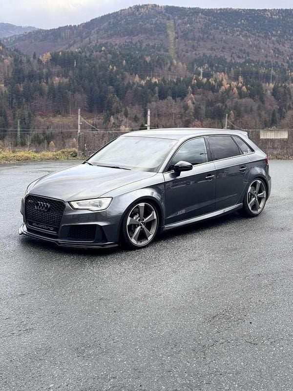 Gebraucht 2015 Audi RS3 Limousine | € 34.000 (Etwas zu teuer) - Bild 1/4