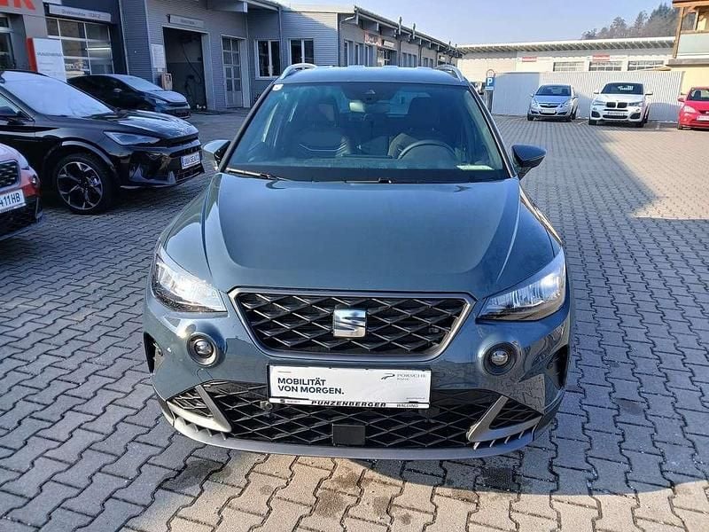 Neu Seat Arona FR 116 PS (85 kW) 2025 Dunkelblau  normal SUV