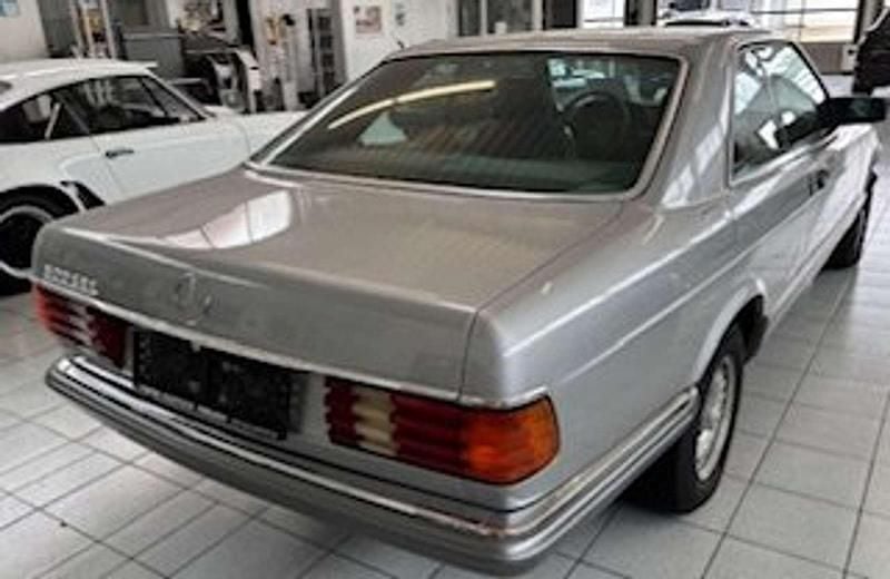 Gebraucht Mercedes 500 231 PS (169 kW) 1985 Silber Coupé