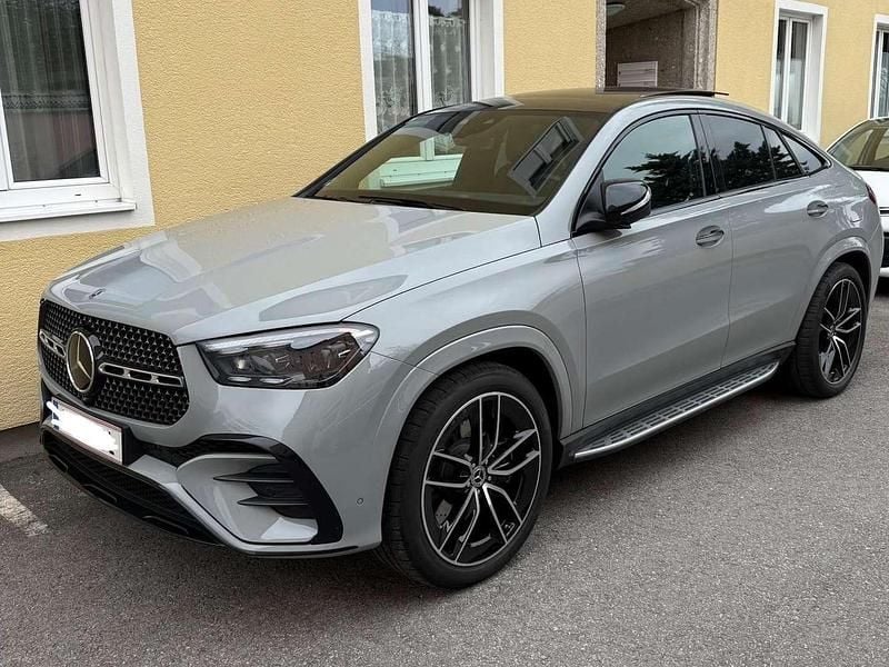 Grau Gebraucht 2024 Mercedes GLE350 Coupé | € 95.999 - Bild 1/4