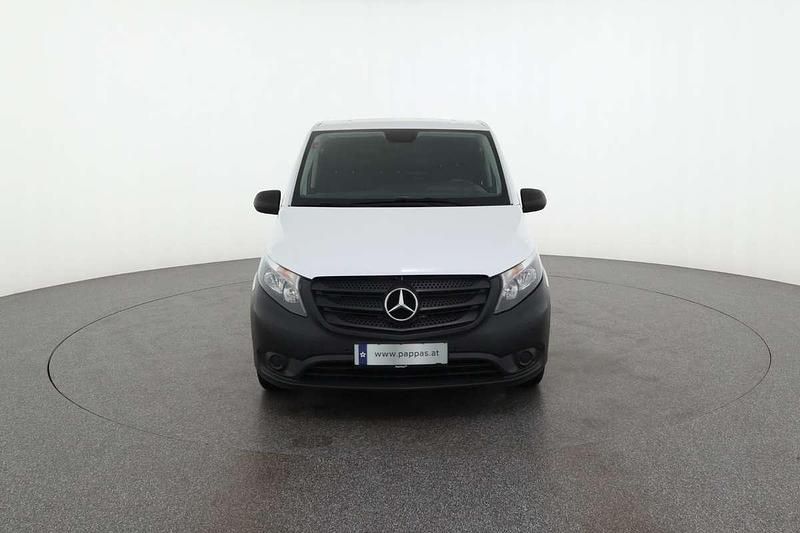 Gebraucht Mercedes Vito 163 PS (119 kW) 2021 Weiß Van