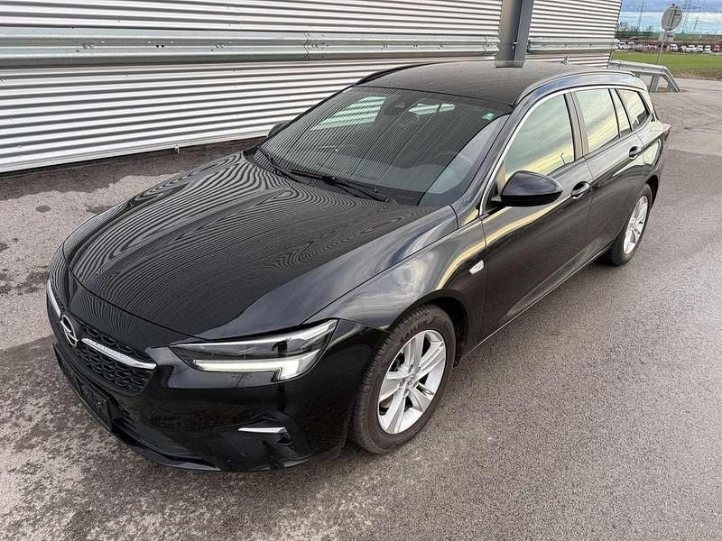 Gebraucht Opel Insignia Business Elegance 122 PS (89 kW) 2021 Schwarz Kombi