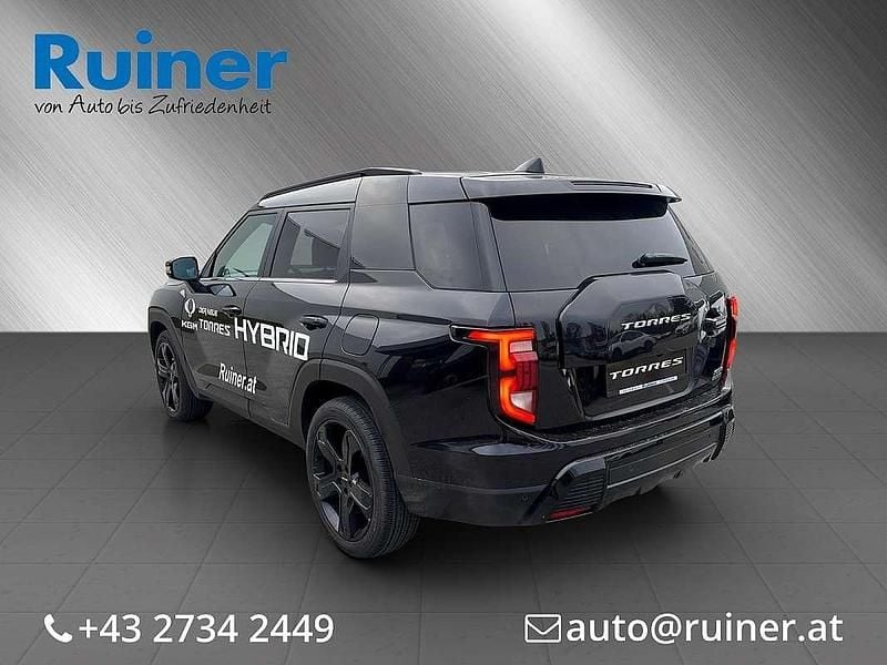 Gebraucht Ssangyong (KGM) Torres 150 PS (110 kW) 2025 Schwarz SUV