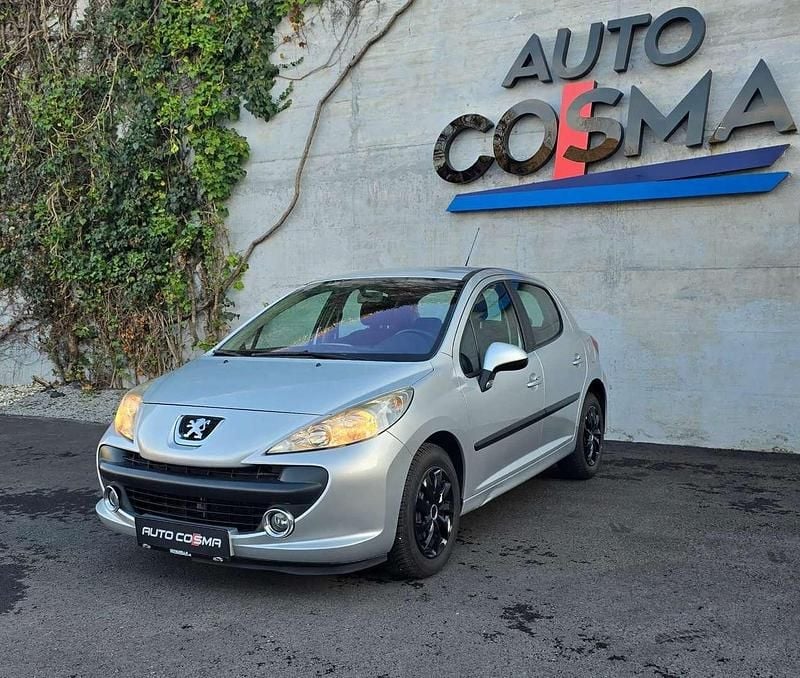 Grau Gebraucht 2007 Peugeot 207 Sport Kleinwagen | € 3.990 (Fairer Preis) - Bild 1/4