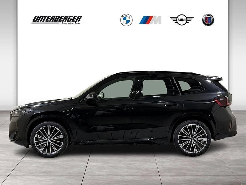 Neu BMW X1 Shadowline 218 PS (160 kW) 2025 Schwarz SUV