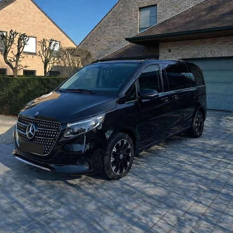 Gebraucht Mercedes E250 Avantgarde 190 PS (139 kW) 2025 Kombi