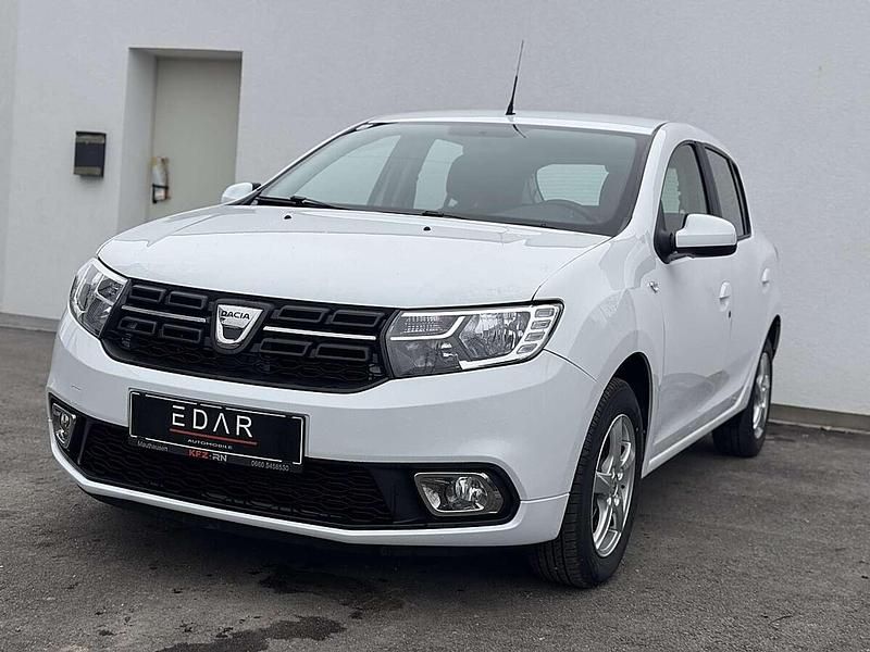 Gebraucht Dacia Sandero Stepway 90 PS (66 kW) 2019 Weiß Limousine