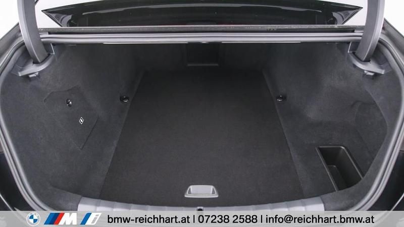 Gebraucht BMW i7 Shadowline 400 kW (544 PS) 2024 Saphirschwarz Limousine
