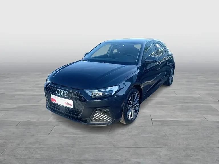 Hellgrau metallic Gebraucht 2022 Audi A1 Sportback Kleinwagen | € 20.950 (Fairer Preis) - Bild 1/4