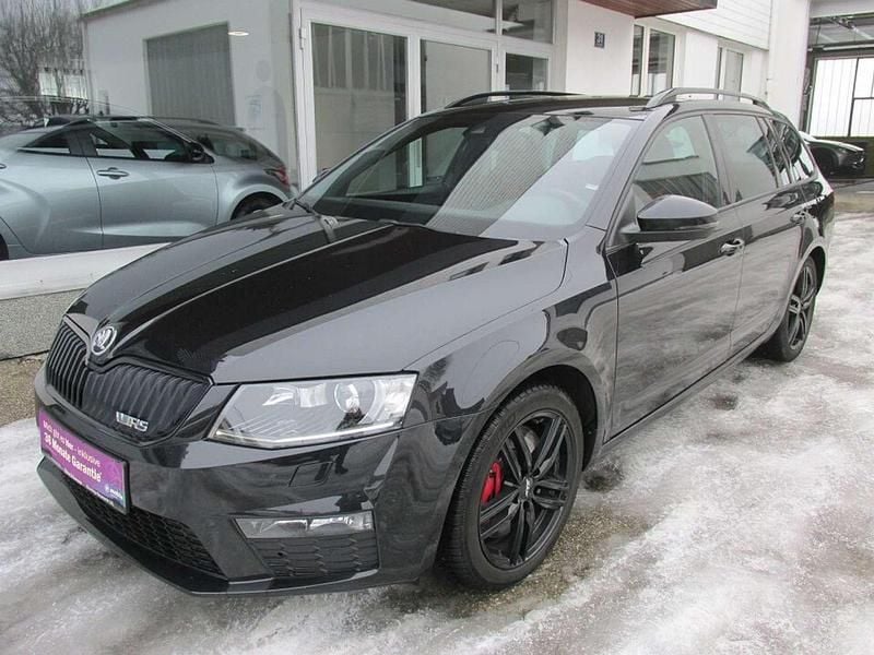 Schwarz Gebraucht 2015 Skoda Octavia RS Kleinwagen | € 15.900 (Fairer Preis) - Bild 1/4