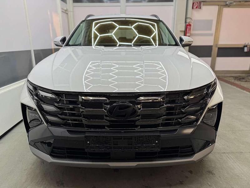 Neu Hyundai Tucson Style 150 PS (110 kW) 2025 Weiß SUV