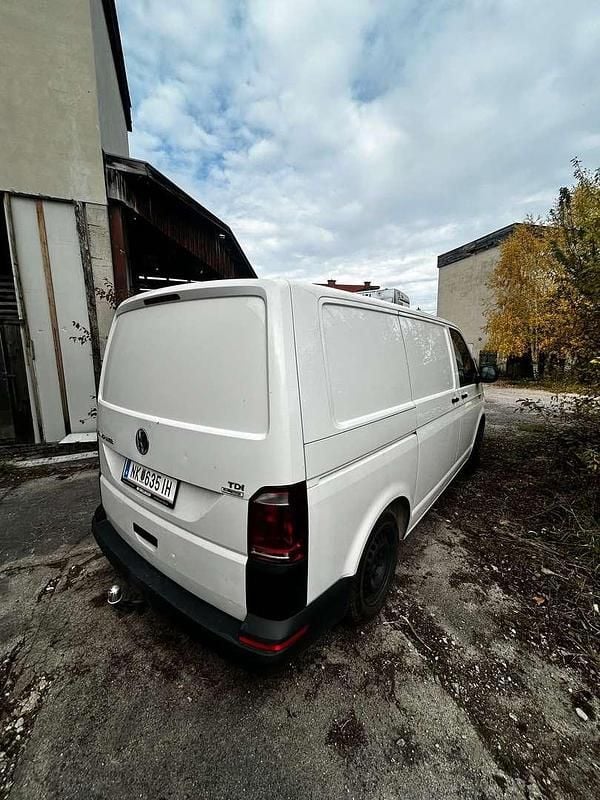 Gebraucht VW T6 102 PS (75 kW) 2015 Van