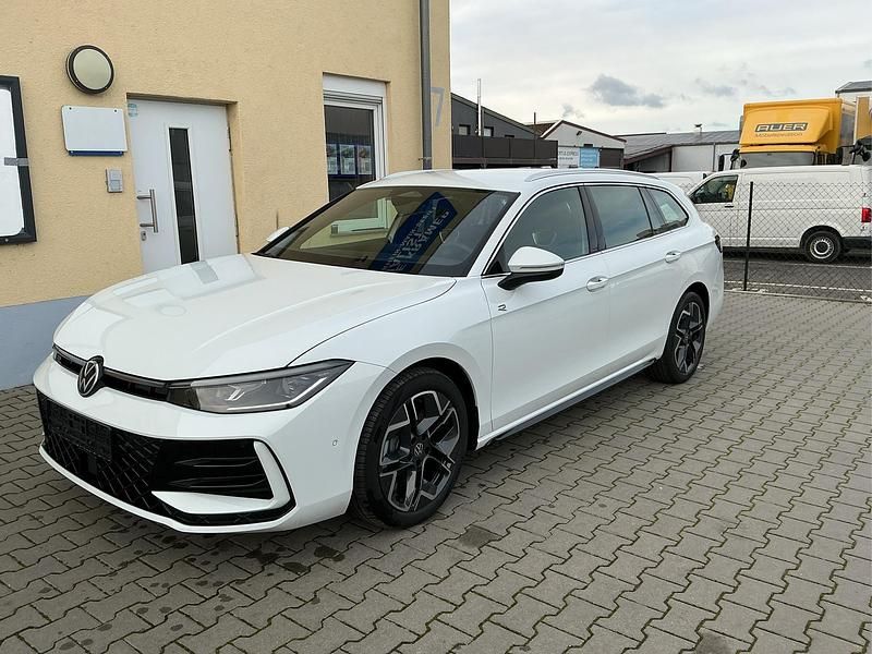 Neu 2026 VW Passat R-line Kombi | € 51.382 (Superpreis) - Bild 1/4