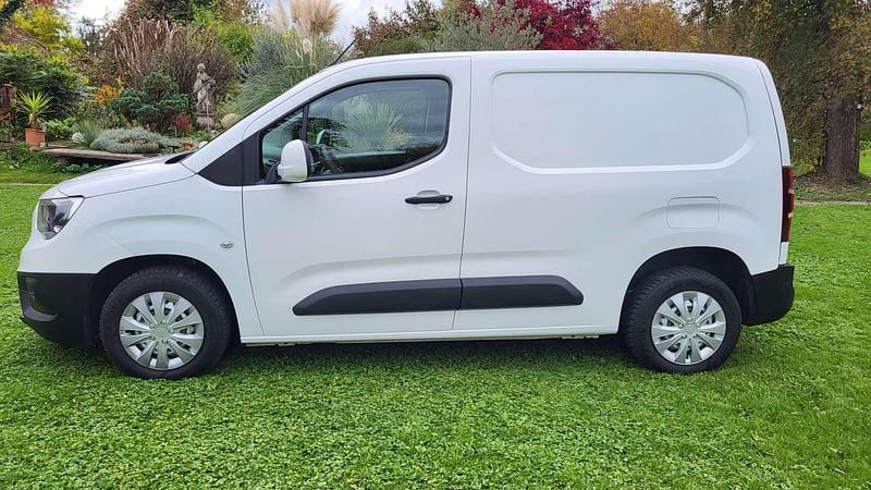 Gebraucht Opel Combo Life 110 PS (80 kW) 2020 Weiß Van / Kleinbus